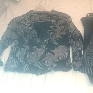 Jacket and skirt ensemble.  Not an original suit.  SIZE S.
